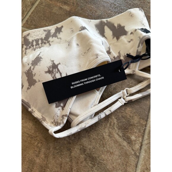 Civil Regime Kelly Seamless Sports Bra Size Medium - Picture 9 of 9